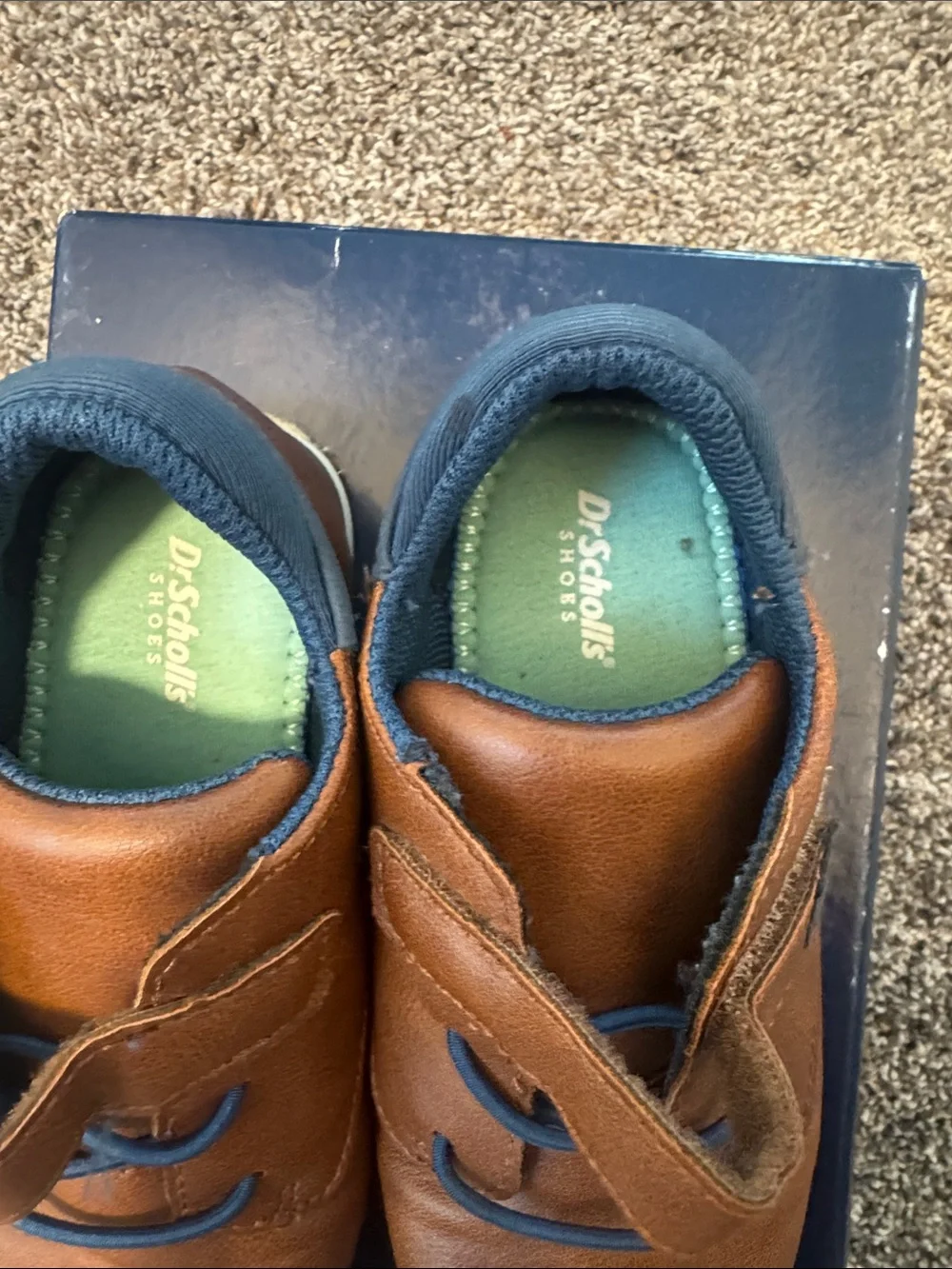 Dr. Scholl's Boys Brown Dress Shoes with Navy Trim